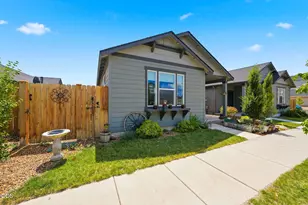 2576 NW Teak Pl, Redmond, OR 97756 - Photo 2