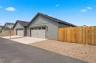 2576 NW Teak Pl, Redmond, OR 97756 - Photo 26