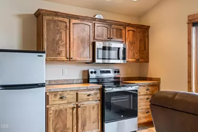 18810 SW Sisters Place, Powell Butte, OR 97753 - Photo 28