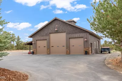 18810 SW Sisters Place, Powell Butte, OR 97753 - Photo 46