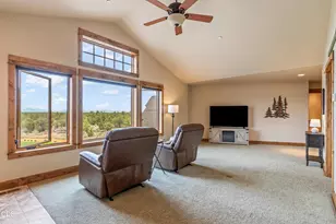 18810 SW Sisters Pl, Powell Butte, OR 97753 - Photo 28