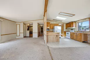 1344 Dowell Rd, Grants Pass, OR 97527 - Photo 14