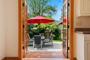 425 NW State St, Bend, OR 97703 - Photo 54