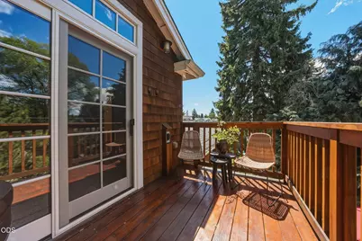 425 NW State Street, Bend, OR 97703 - Photo 28