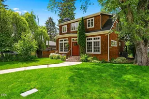 425 NW State St, Bend, OR 97703 - Photo 72