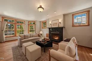 425 NW State St, Bend, OR 97703 - Photo 4