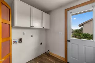 24893 Elk Ln, Bend, OR 97701 - Photo 24