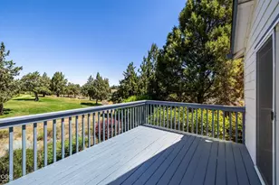 4255 SW Ben Hogan Dr, Redmond, OR 97756 - Photo 8