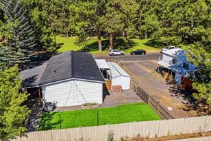 19930 Limelight Dr, Bend, OR 97702 - Photo 38