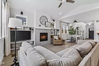 20488 Aberdeen, Bend, OR 97702 - Photo 48