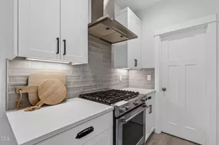 20488 Aberdeen, Bend, OR 97702 - Photo 64