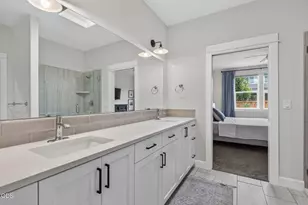 20488 Aberdeen, Bend, OR 97702 - Photo 74