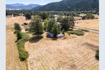 2670 Kincaid Road, Williams, OR 97544 - Photo 10