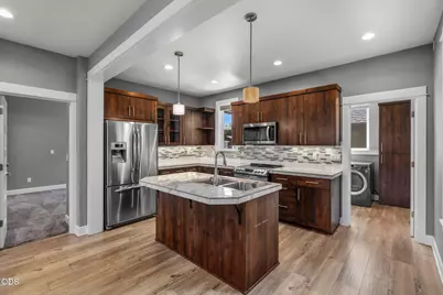 [Address not provided], Redmond, OR 97756 - Photo 8