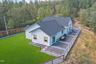 922 Palomino Dr, Grants Pass, OR 97526 - Photo 48