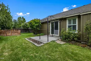 2041 SW Obsidian Ave, Redmond, OR 97756 - Photo 36