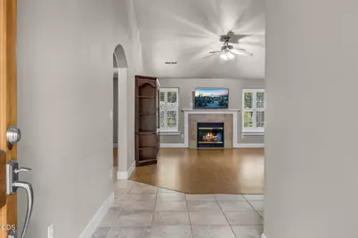 2041 SW Obsidian Avenue, Redmond, OR 97756 - Photo 4