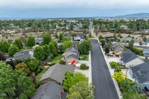 2041 SW Obsidian Ave, Redmond, OR 97756 - Photo 48
