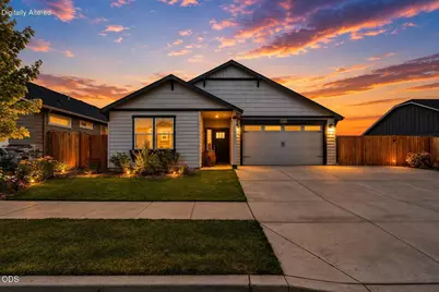 1546 NW Varnish Place, Redmond, OR 97756 - Photo 1