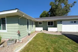 3628 Coronado Way, Klamath Falls, OR 97603 - Photo 2