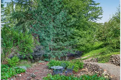 3460 Blue Blossom Drive, Medford, OR 97504 - Photo 44