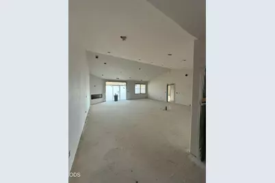 3366 Viewpoint Drive, Medford, OR 97504 - Photo 2