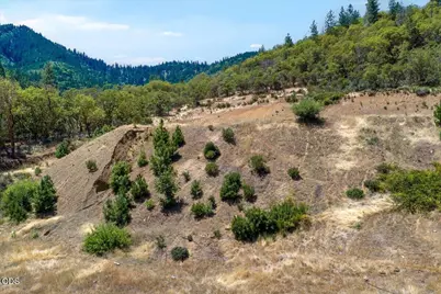 2350 Galls Creek Road, Gold Hill, OR 97525 - Photo 22