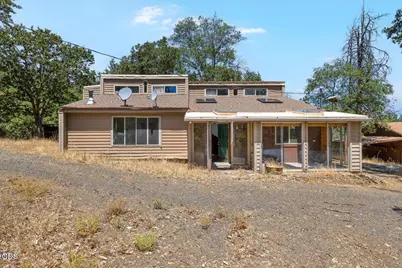 2350 Galls Creek Road, Gold Hill, OR 97525 - Photo 16
