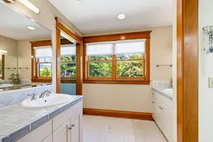 129 Almond St, Ashland, OR 97520 - Photo 56