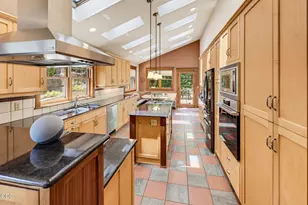 129 Almond St, Ashland, OR 97520 - Photo 20