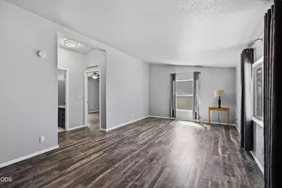 633 E Archwood #UNIT 27, Eagle Point, OR 97524 - Photo 16