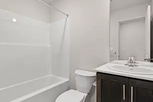 2595 Addysen Pk Wy, Medford, OR 97501 - Photo 8