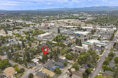 455 NE Dekalb Avenue, Bend, OR 97701 - Photo 22