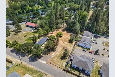 125 Hudspeth Lane, Shady Cove, OR 97539 - Photo 4