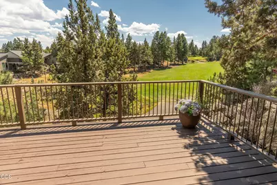 113 NW Gander Court, Bend, OR 97703 - Photo 2