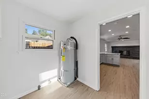 1415 E Main St, Medford, OR 97504 - Photo 18