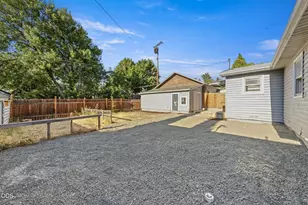 1415 E Main St, Medford, OR 97504 - Photo 20