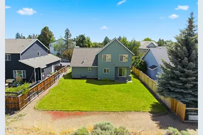 1998 NE Cradle Mountain Way, Bend, OR 97701 - Photo 38
