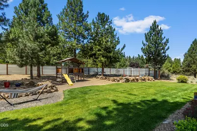 60733 Bristol Way, Bend, OR 97702 - Photo 40