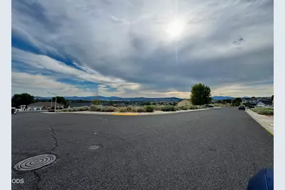 866 Westview Drive, Klamath Falls, OR 97603 - Photo 12