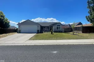 3254 Barnes Way, Klamath Falls, OR 97603 - Photo 2