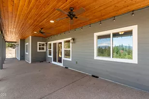 235 Needlewood Dr, Grants Pass, OR 97526 - Photo 36