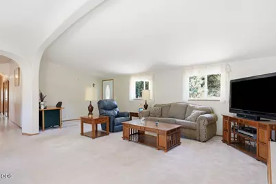 62765 Stenkamp Road, Bend, OR 97701 - Photo 8