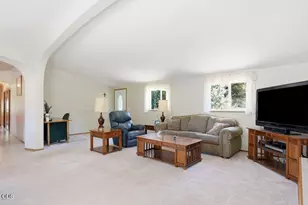 62765 Stenkamp Rd, Bend, OR 97701 - Photo 8