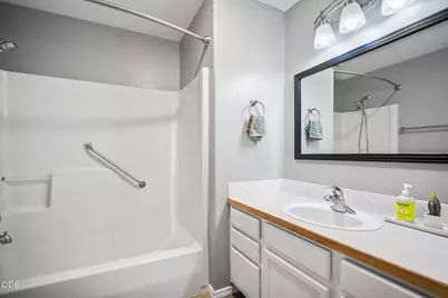 1215 SW 32nd Court, Redmond, OR 97756 - Photo 20