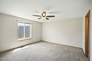 1924 NW Joshua Tree Ct, Redmond, OR 97756 - Photo 12