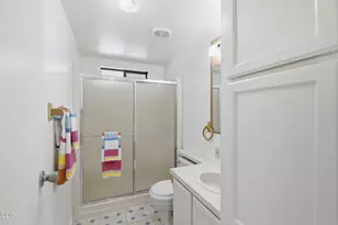 4729 S Pacific Hwy, Phoenix, OR 97535 - Photo 22
