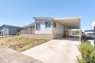 4729 S Pacific Hwy, Phoenix, OR 97535 - Photo 28