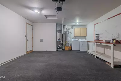 654 Golden Lane, Medford, OR 97504 - Photo 24