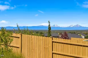 4466 SW Umatilla Ave, Redmond, OR 97756 - Photo 48